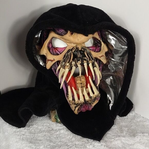Adult Scary Purple Predictor Latex Halloween Mask - Picture 2 of 5